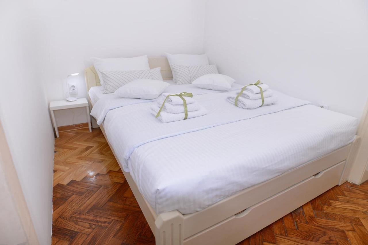 Central Spot Apartments 베오그라드 외부 사진